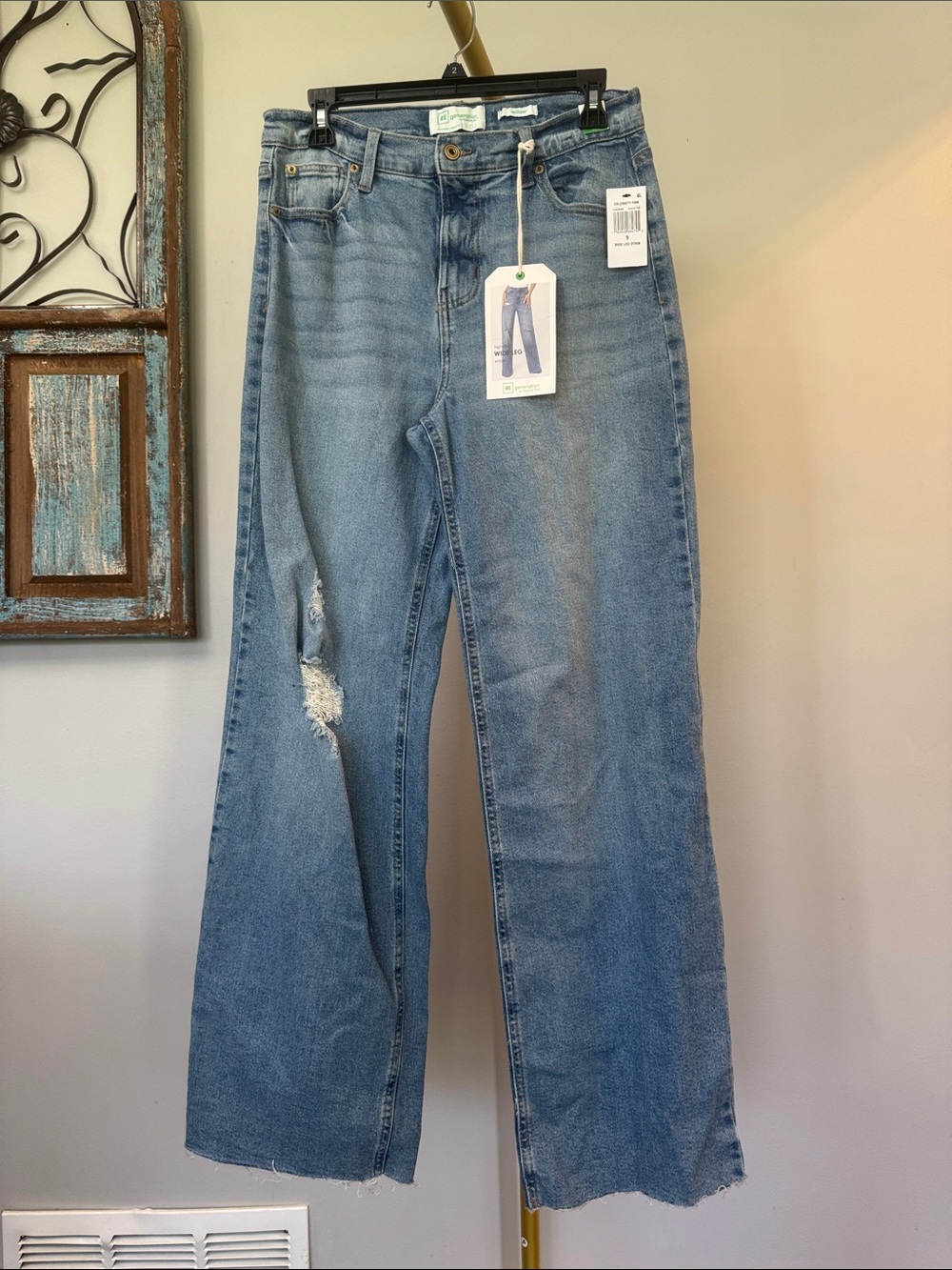Celebrity Pink Light Blue Distressed Wide-Leg high rise Jeans NWT 9